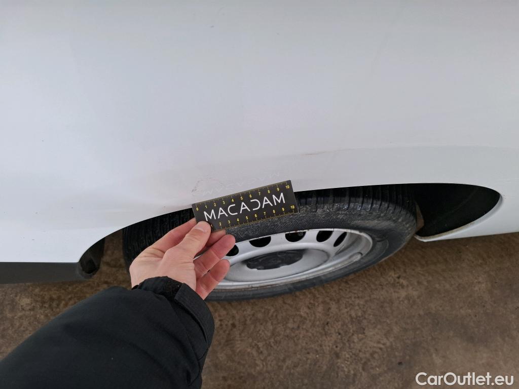  Toyota  Proace TOYOTA  City / 2019 / 5P / Fourgonnette 1.5 LONG 130 D-4D CAB APPROF BUSINESS #36