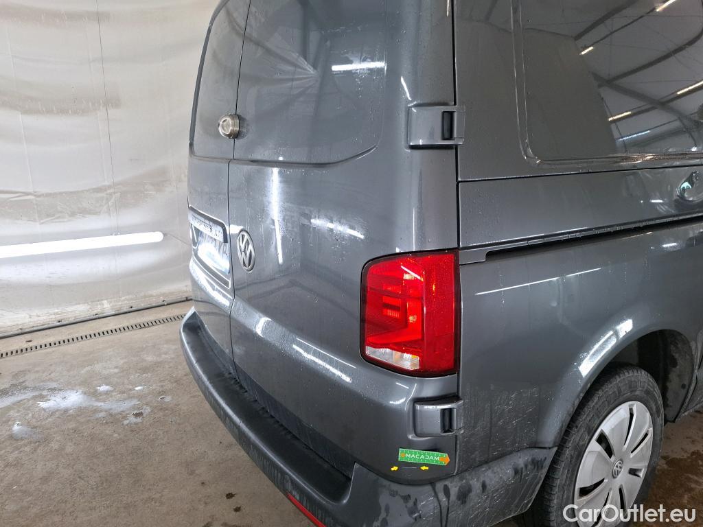  Volkswagen  Transporter VOLKSWAGEN  / 2019 / 4P / Fourgon tôlé 2.0 TDi 150 DSG7 L1H1 Business Line #13