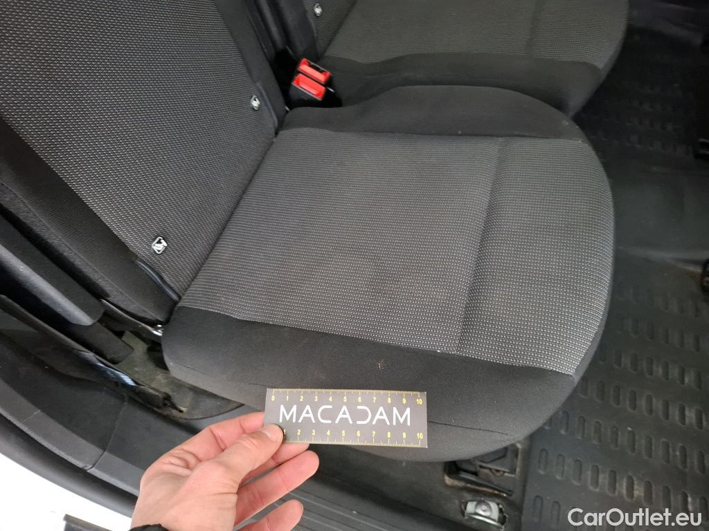  Toyota  Proace TOYOTA  City / 2019 / 5P / Fourgonnette 1.5 LONG 130 D-4D CAB APPROF BUSINESS #24