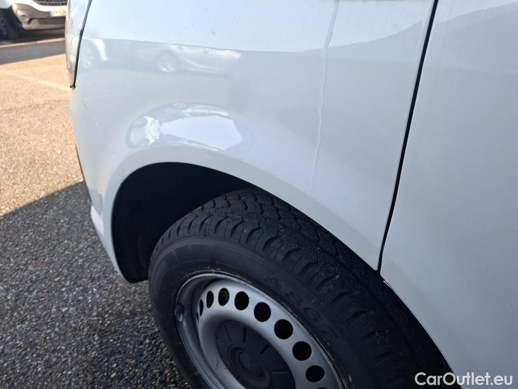  Volkswagen  Transporter T6  Fourgon 2.0 TDI 150CV BVM6 E6 #37