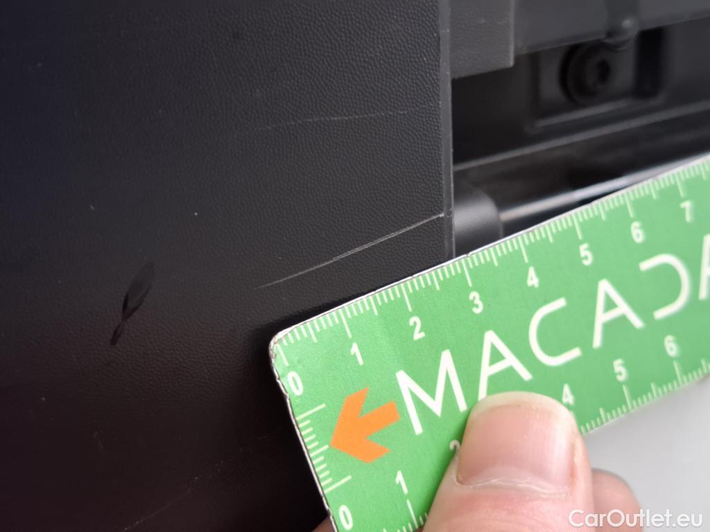  Renault  Trafic RENAULT  / 2019 / 4P / Fourgon tole FG GCF L1H1 1000 dCi 120 #86