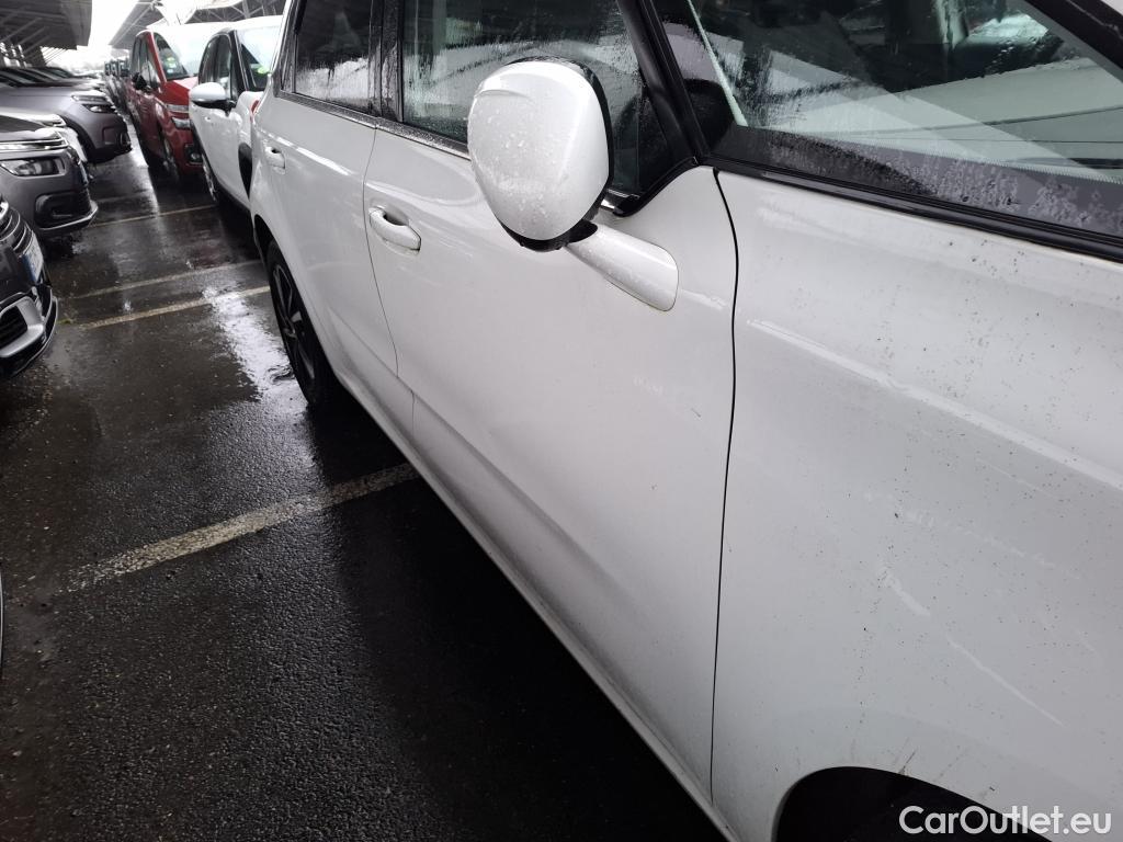  Citroen  C4 Picasso /Spacetourer Business + 1.5 BlueHDi 130CV BVM6 E6dT #64