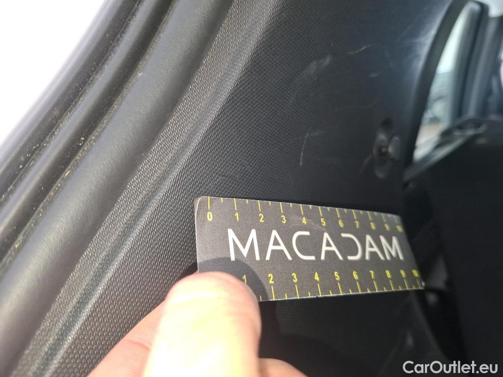  Ford  Kuga FORD  / 2019 / 5P / SUV 2.5 Dur 225 hybrid PHEV Pshift Titanium #4