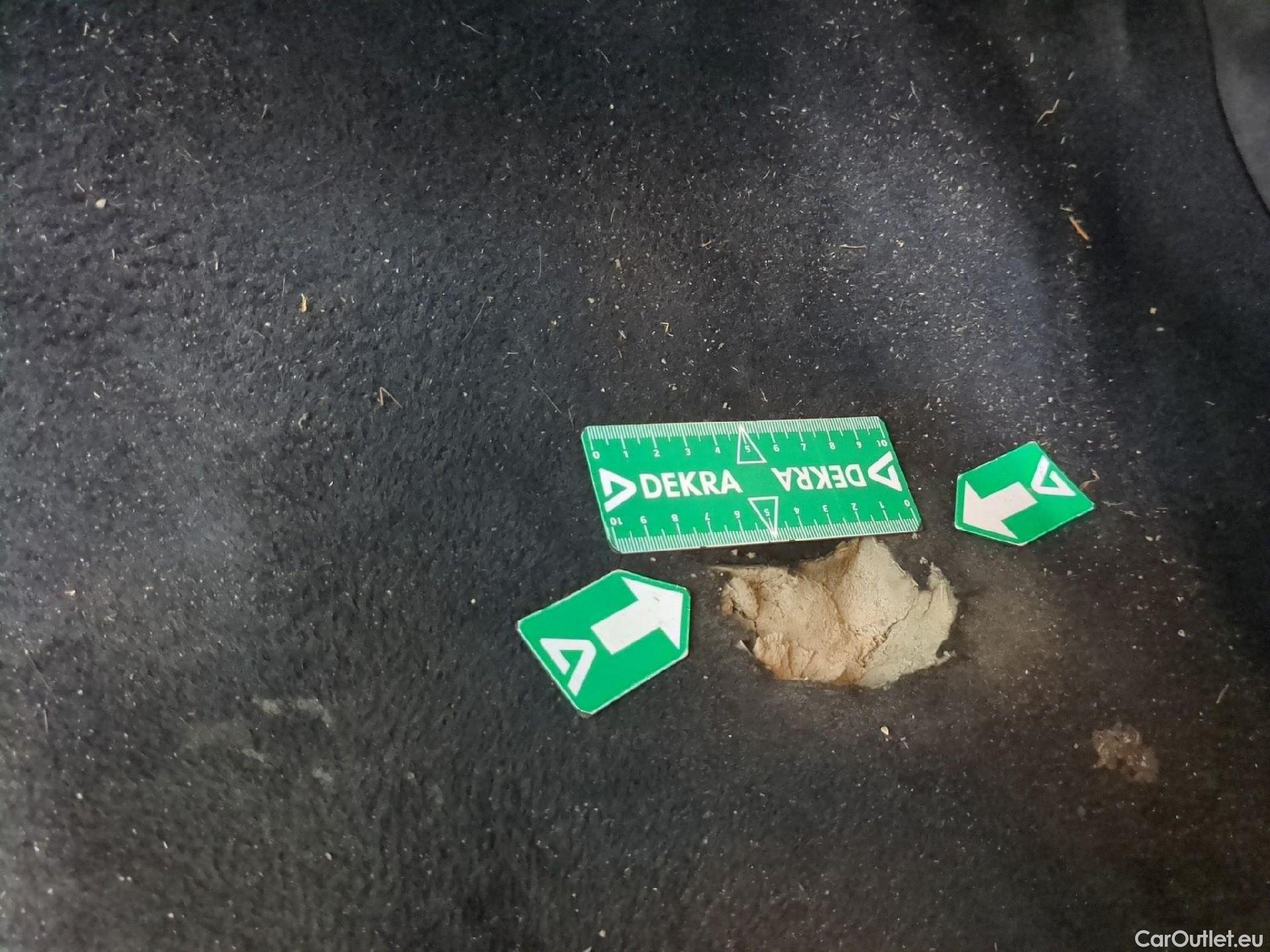  Hyundai  i30  cw Business 1.6 CRDi 115CV BVA7 E6d #2