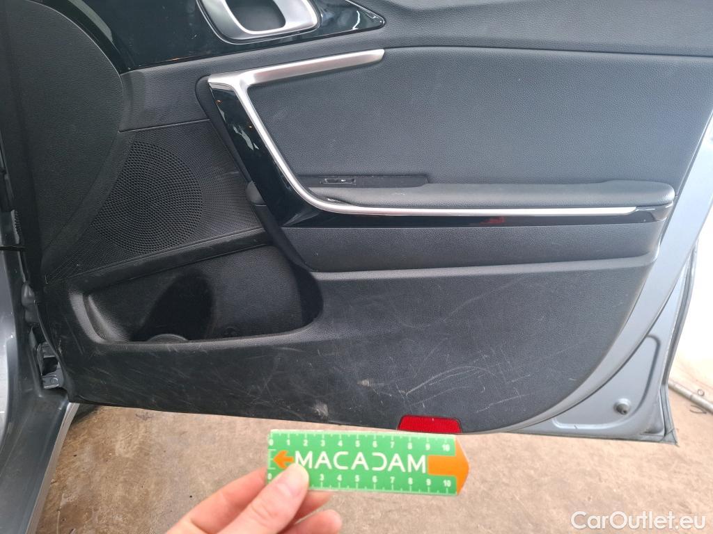  KIA  Cee'd Ceed Sportswagon Active 1.5 T-GDI 160CV BVM6 E6d #1