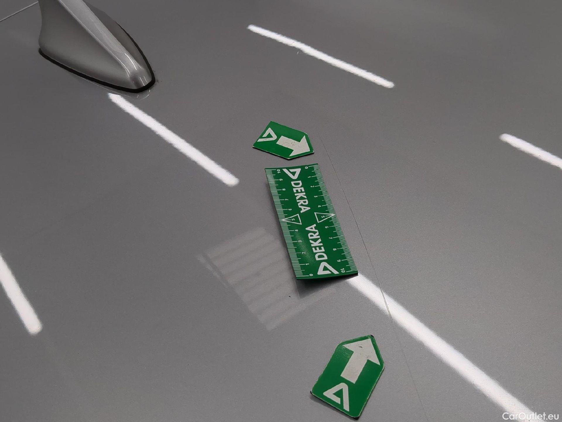  Hyundai  i30  cw Business 1.6 CRDi 115CV BVA7 E6d #21