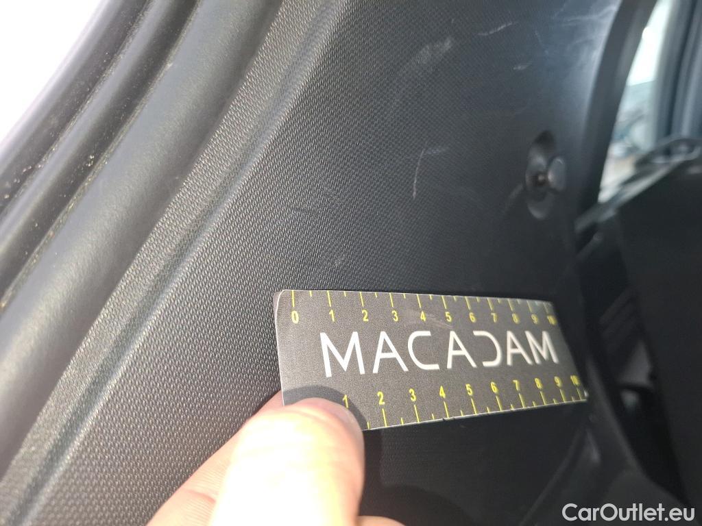  Ford  Kuga FORD  / 2019 / 5P / SUV 2.5 Dur 225 hybrid PHEV Pshift Titanium #3