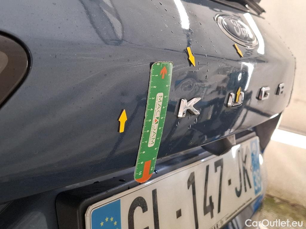  Ford  Kuga FORD  / 2019 / 5P / SUV 2.5 190 hybrid Flexifuel Pshift Titanium #11