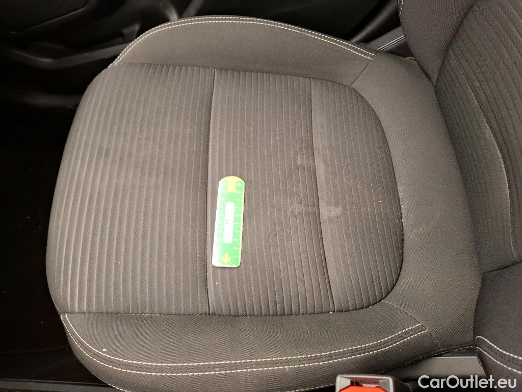  Ford  Kuga FORD  / 2019 / 5P / SUV 2.5 190 hybrid Flexifuel Pshift Titanium #21