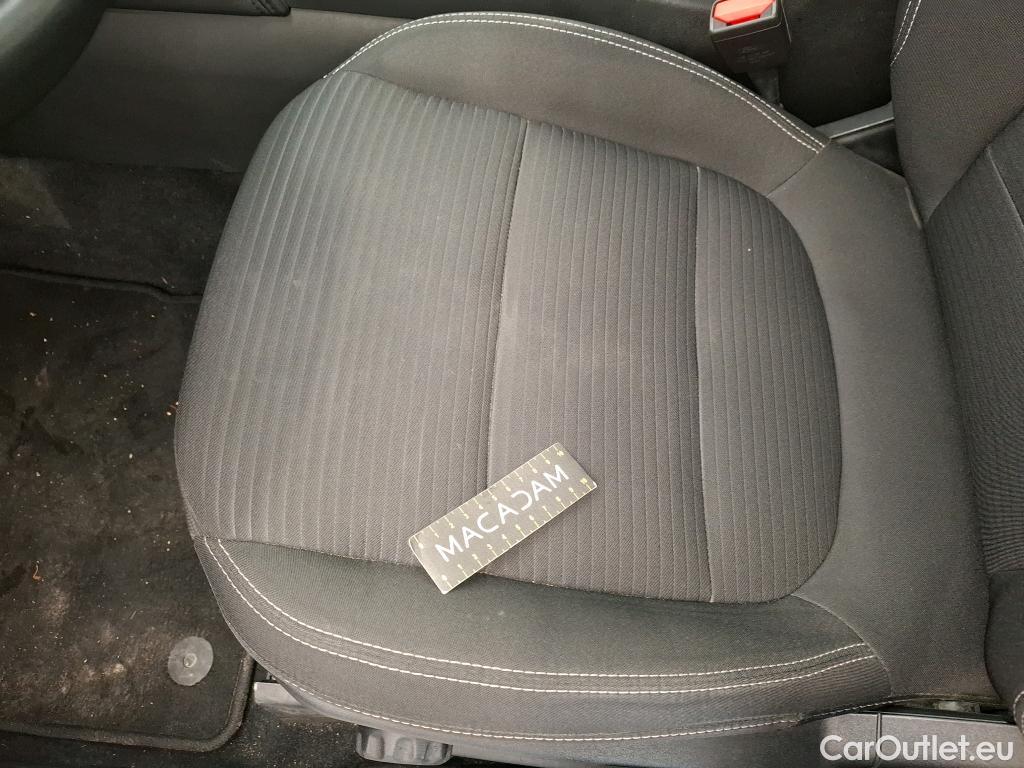  Ford  Kuga FORD  / 2019 / 5P / SUV 2.5 Dur 225 hybrid PHEV Pshift Titanium #31