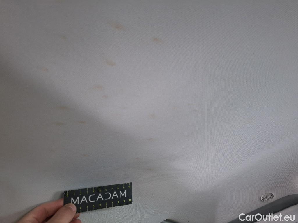  Ford  Kuga FORD  / 2019 / 5P / SUV 2.5 Dur 225 hybrid PHEV Pshift Titanium #27