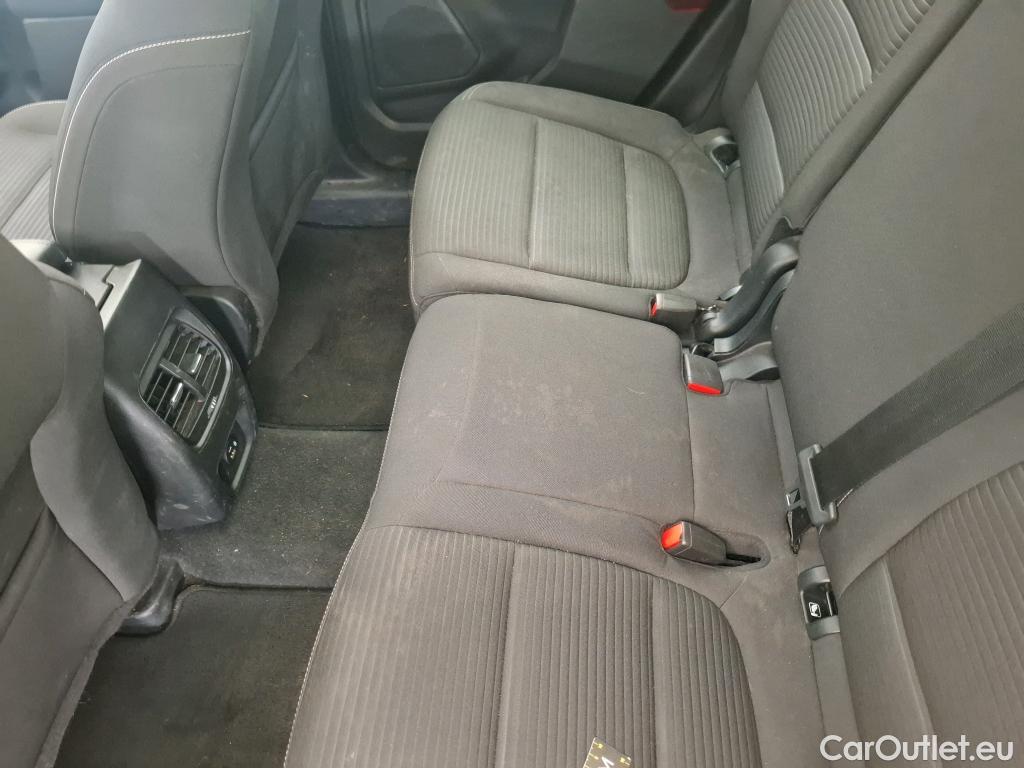  Ford  Kuga FORD  / 2019 / 5P / SUV 2.5 Dur 225 hybrid PHEV Pshift Titanium #30