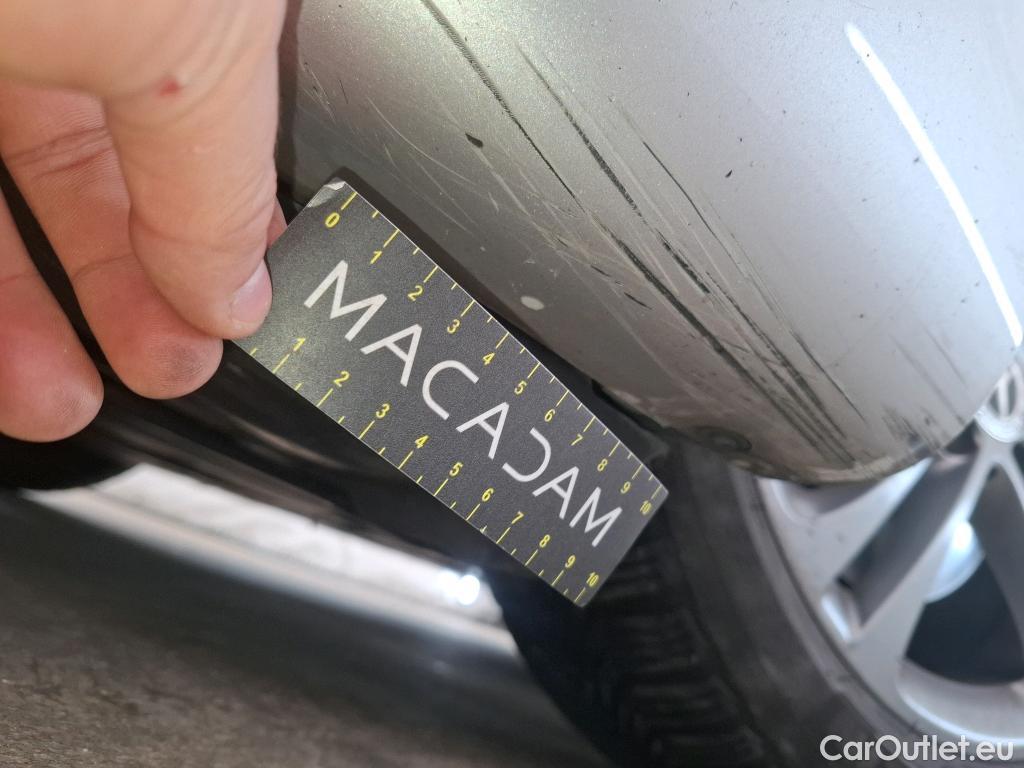  Mercedes  A-Klasse MERCEDES-BENZ Classe A Compact / 2018 / 5P / Berline A 180 d Business Line #6