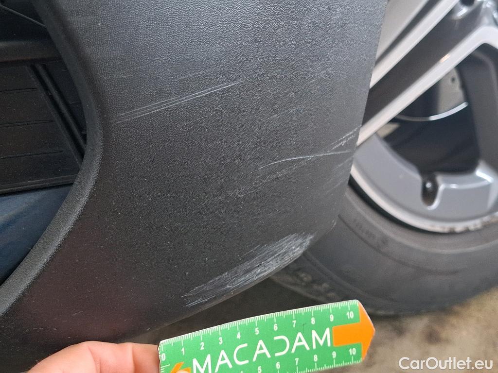  Mercedes  GLB MERCEDES-BENZ  / 2019 / 5P / SUV  200 d AMG Line #35