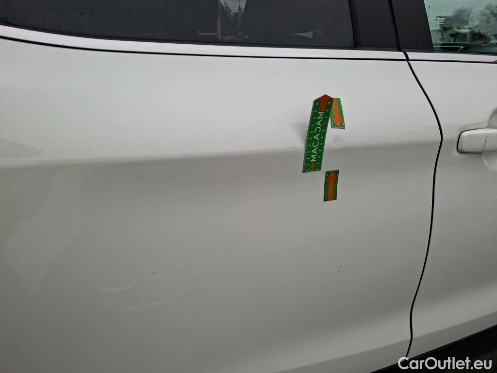  Nissan  Qashqai NISSAN  / 2017 / 5P / Crossover 1.5 DCI 115 DCT Business Edition #9