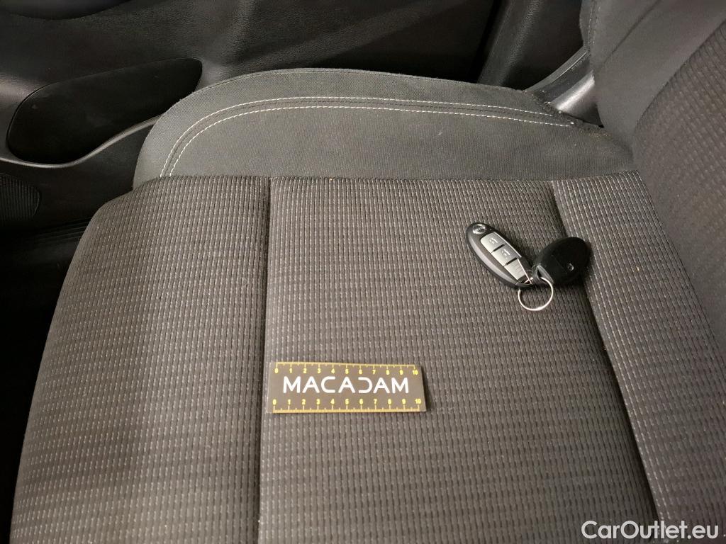  Nissan  Qashqai NISSAN  / 2021 / 5P / Crossover 1.3 MHEV 140 Acenta #7