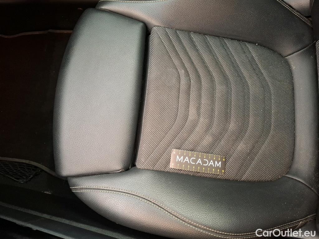  Mercedes  A-Klasse MERCEDES-BENZ Classe A Compact / 2018 / 5P / Berline A 180 d Business Line #25