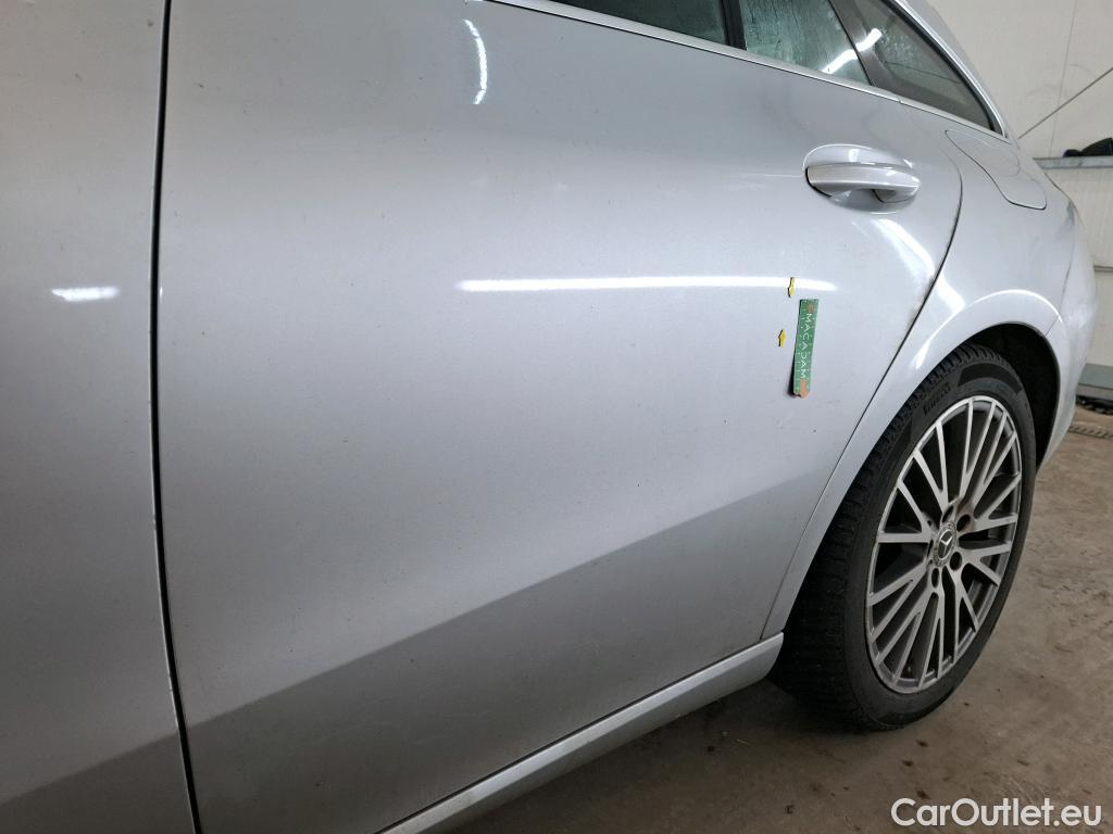  Mercedes  CLA-Klasse MERCEDES-BENZ CLA Shooting Brake / 2019 / 5P / Break CLA 200 d Business Line BA8 #32