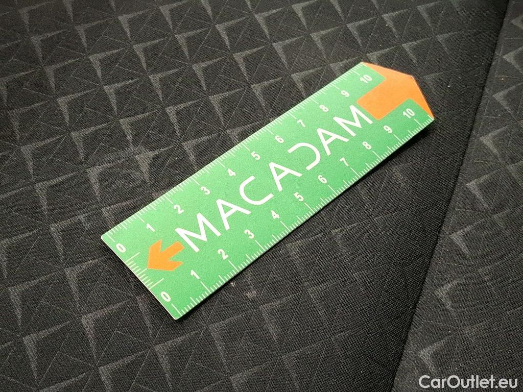  Nissan  Juke NISSAN  / 2019 / 5P / Crossover Hybrid 145 Business+ #27