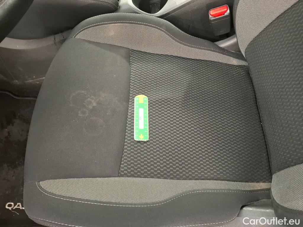  Nissan  Qashqai NISSAN   2017  5P / Crossover 15 DCI 115 Business Edition #44