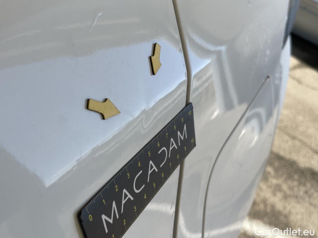  Peugeot  2008  Active Pack 1.5 HDi 110CV BVM6 E6d #8