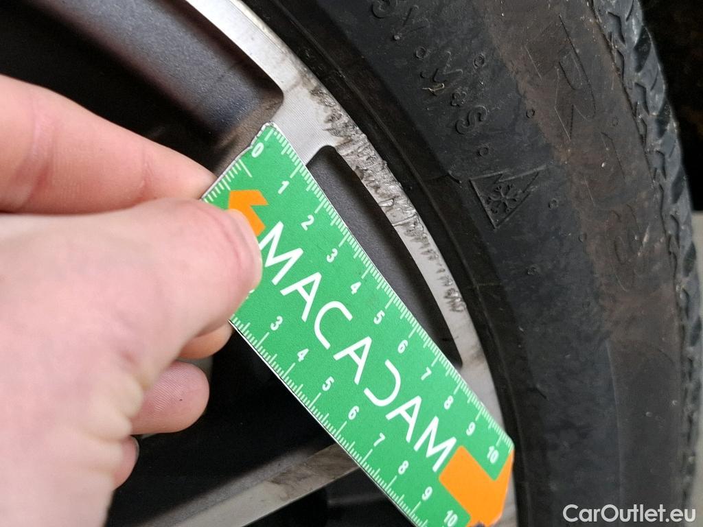  Mercedes  CLA-Klasse MERCEDES-BENZ CLA Shooting Brake / 2019 / 5P / Break CLA 200 d Business Line BA8 #17