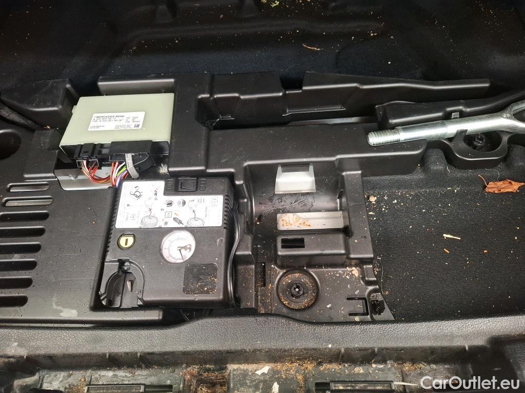  Mercedes  A-Klasse MERCEDES-BENZ Classe A Compact / 2018 / 5P / Berline A 180 d Business Line #18