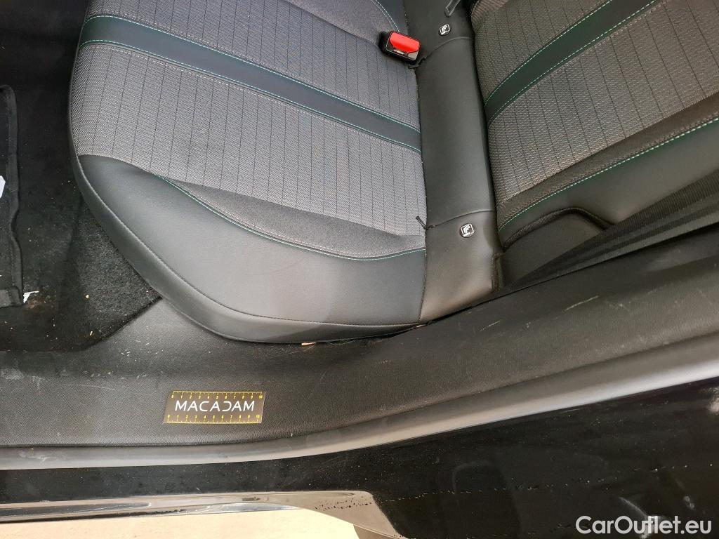  Peugeot  2008  Allure Business 1.5 HDi 130CV BVA8 E6d #3