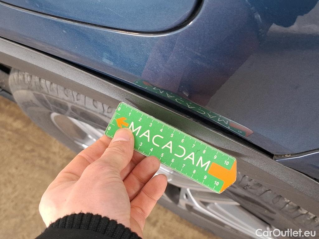  Mercedes  GLB MERCEDES-BENZ  / 2019 / 5P / SUV  200 d AMG Line #43