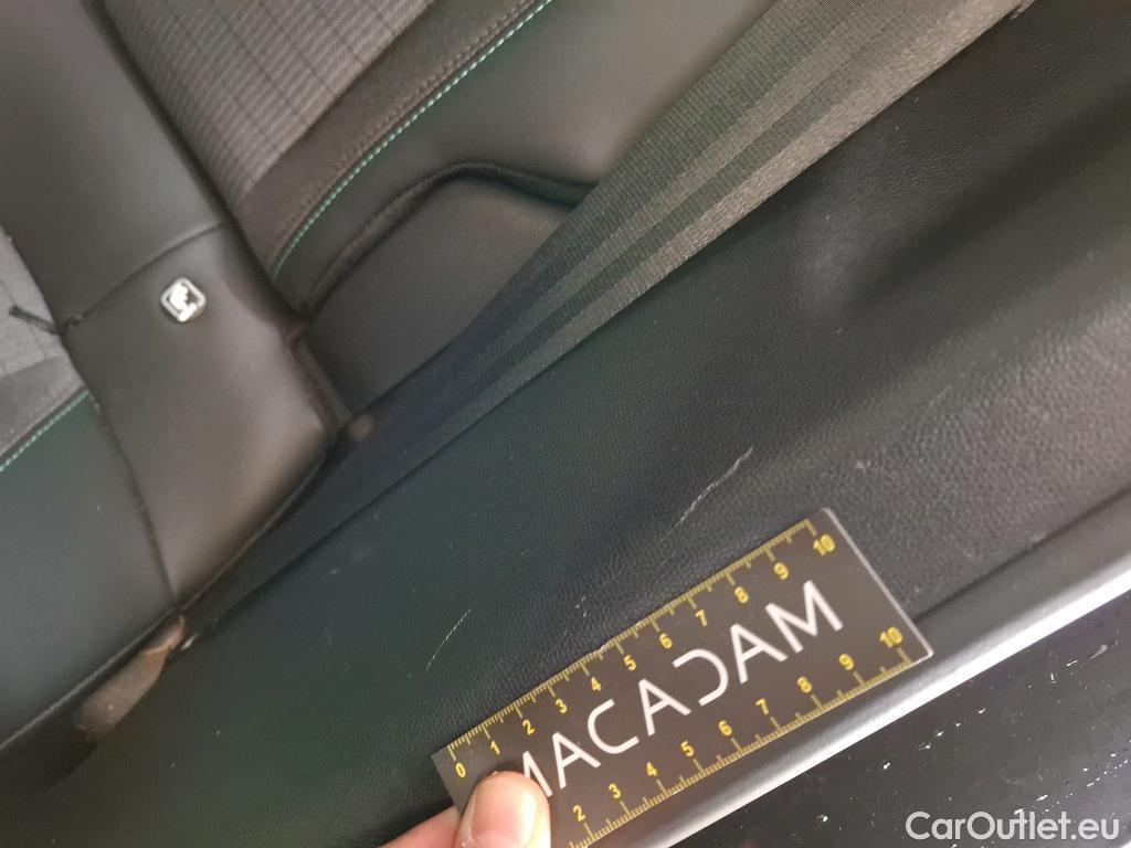  Peugeot  2008  Allure Business 1.5 HDi 130CV BVA8 E6d #4