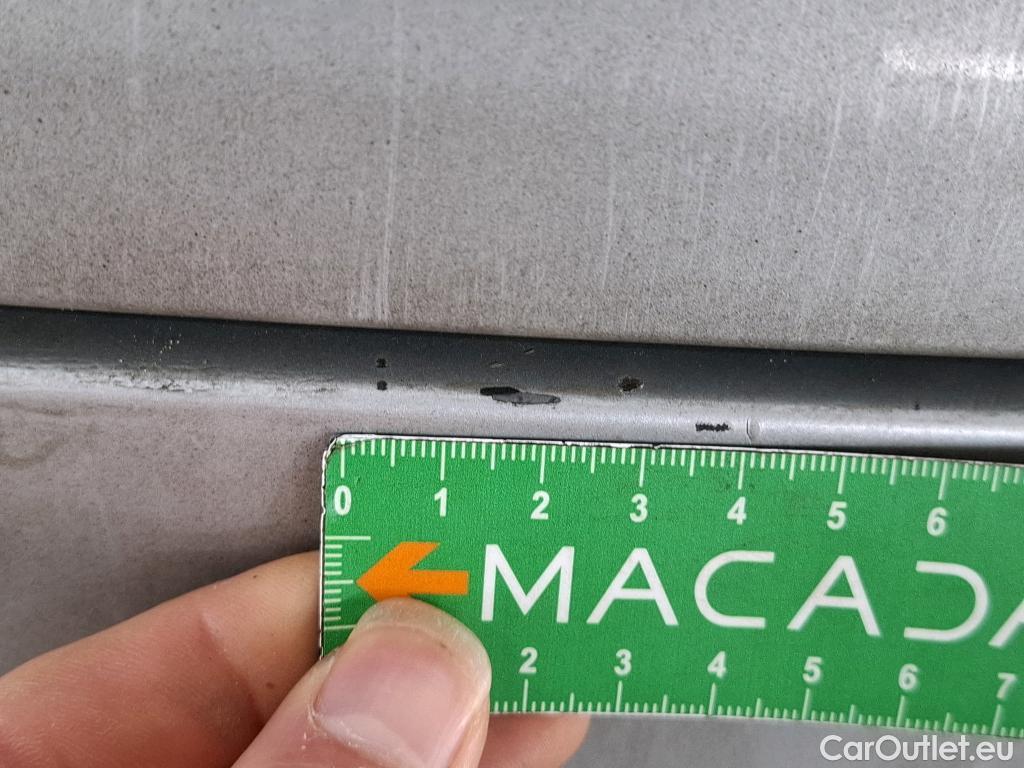  Mercedes  CLA-Klasse MERCEDES-BENZ CLA Shooting Brake / 2019 / 5P / Break CLA 200 d Business Line BA8 #42