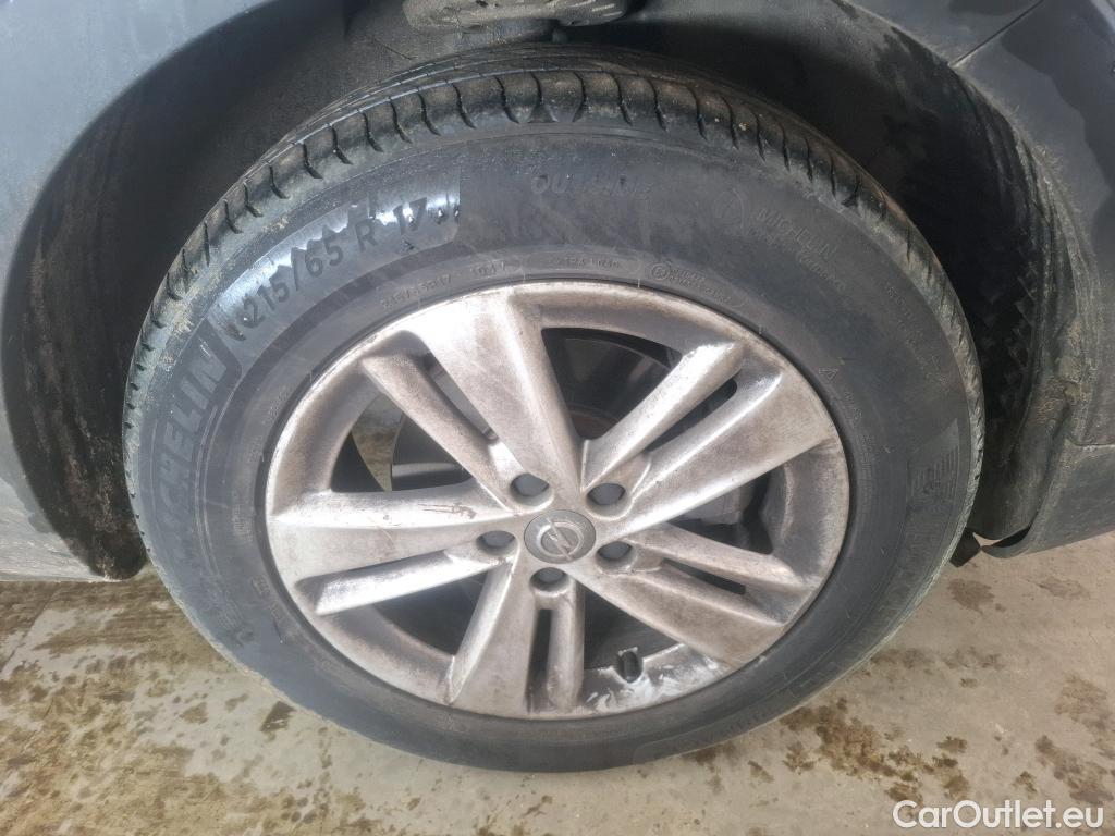  Opel   Grandland X Grandland X Business Edition 1.2 Turbo 130CV BVA8 E6d #4