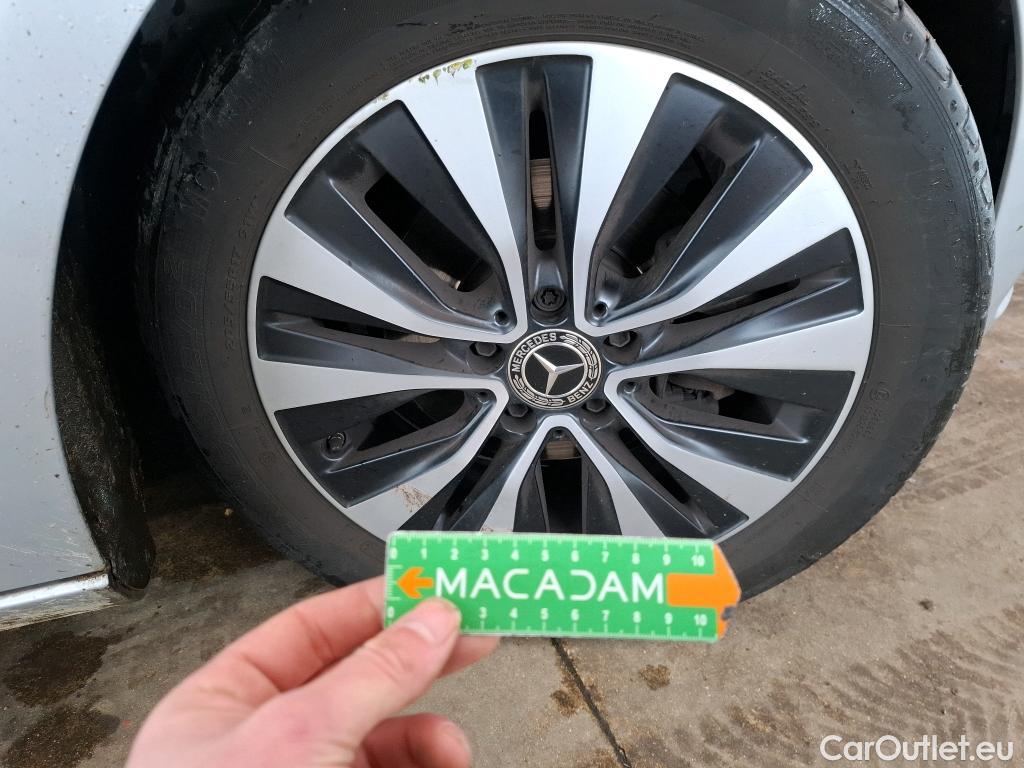  Mercedes  B-Klasse MERCEDES-BENZ Classe B / 2019 / 5P / monospace B 180 d Business Line Edition BA7 #20