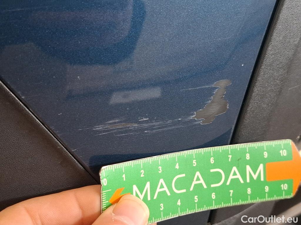  Mercedes  GLB MERCEDES-BENZ  / 2019 / 5P / SUV  200 d AMG Line #4