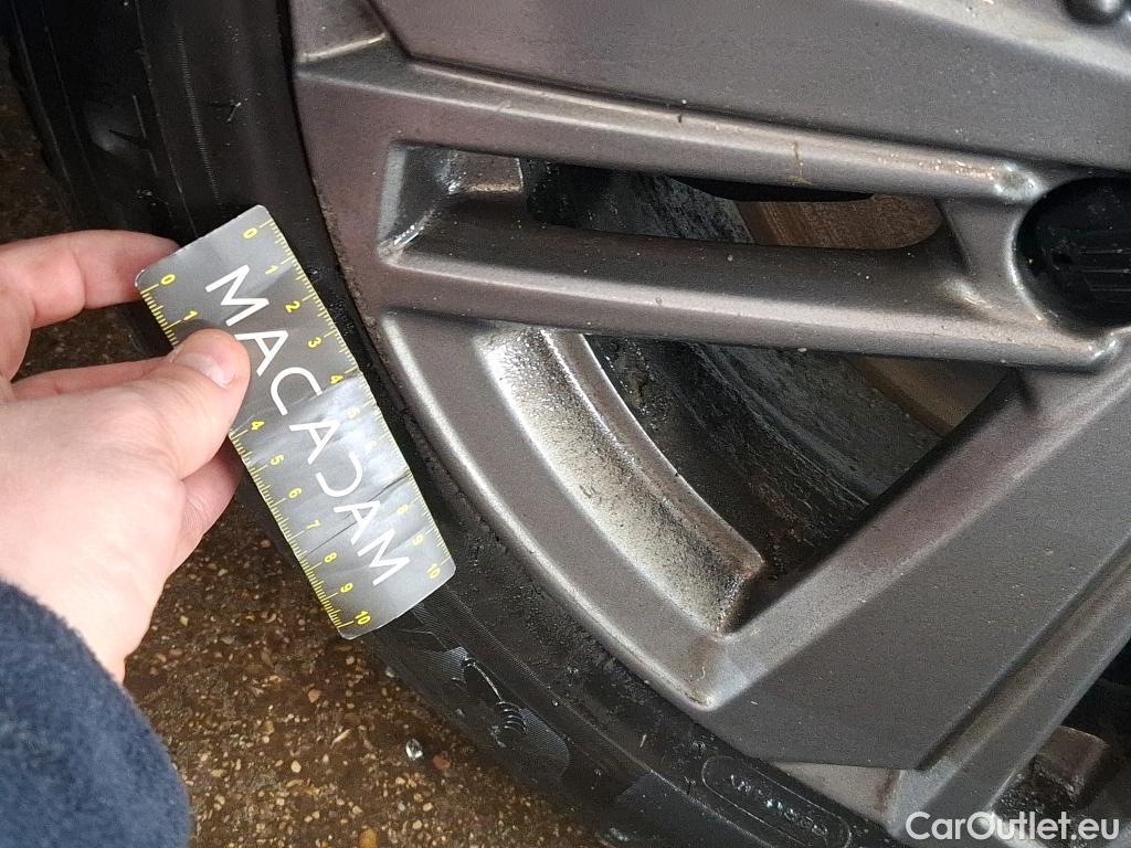  Peugeot  308  Active Pack 1.5 HDi 130CV BVA8 E6d #25