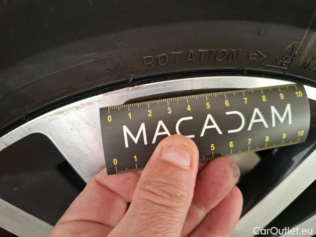  Peugeot  308  Allure 1.2 PureTech 130CV BVA8 E6d #54