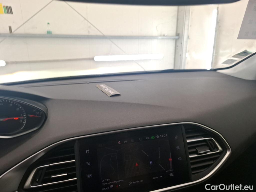  Peugeot  308  Allure Business 1.2 PureTech 130CV BVA8 E6d #54