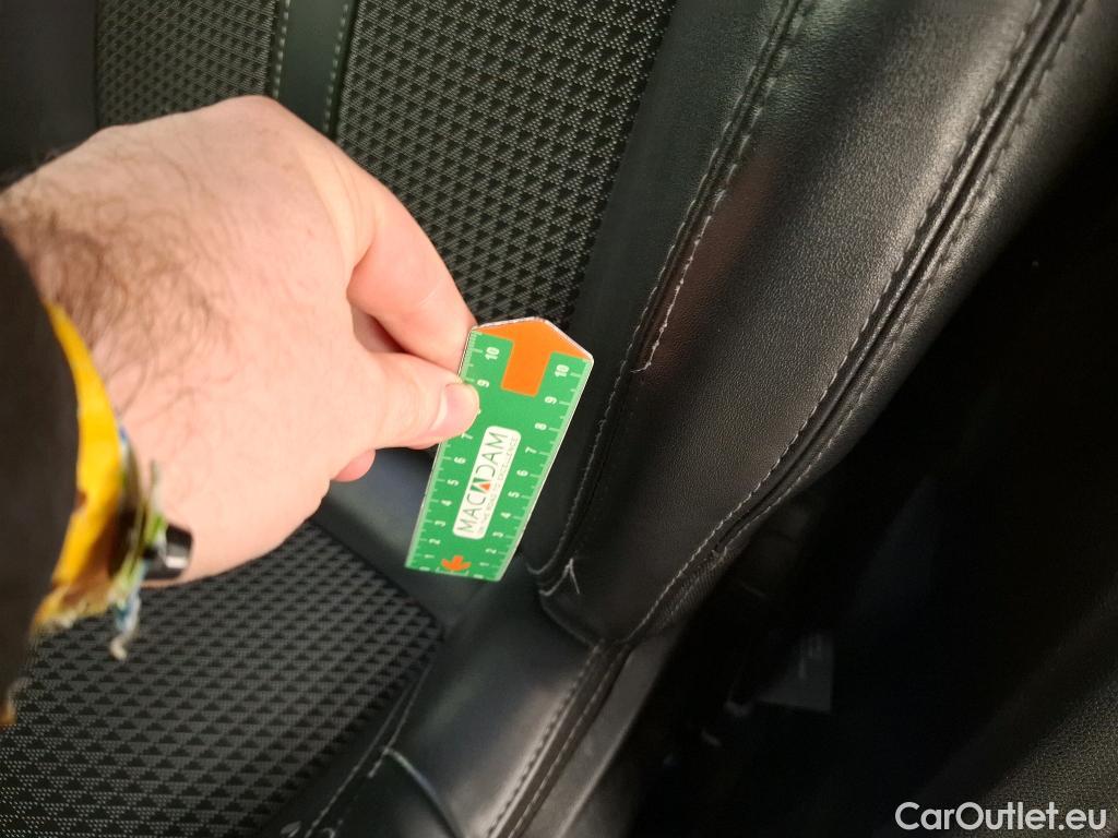  Peugeot  208  GT 1.5 HDi 100CV BVM6 E6d #23