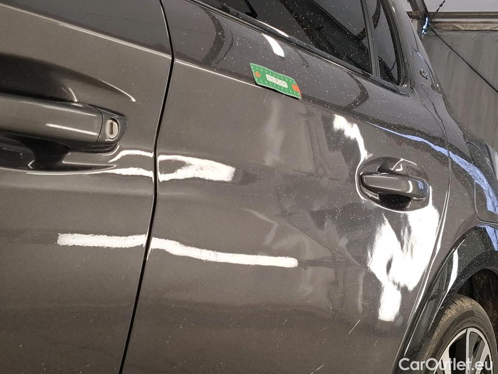  Peugeot  208  GT 1.5 HDi 100CV BVM6 E6d #15