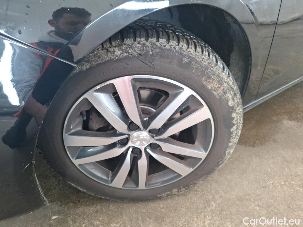  Peugeot  308  Allure Business 1.2 PureTech 130CV BVA8 E6d #38