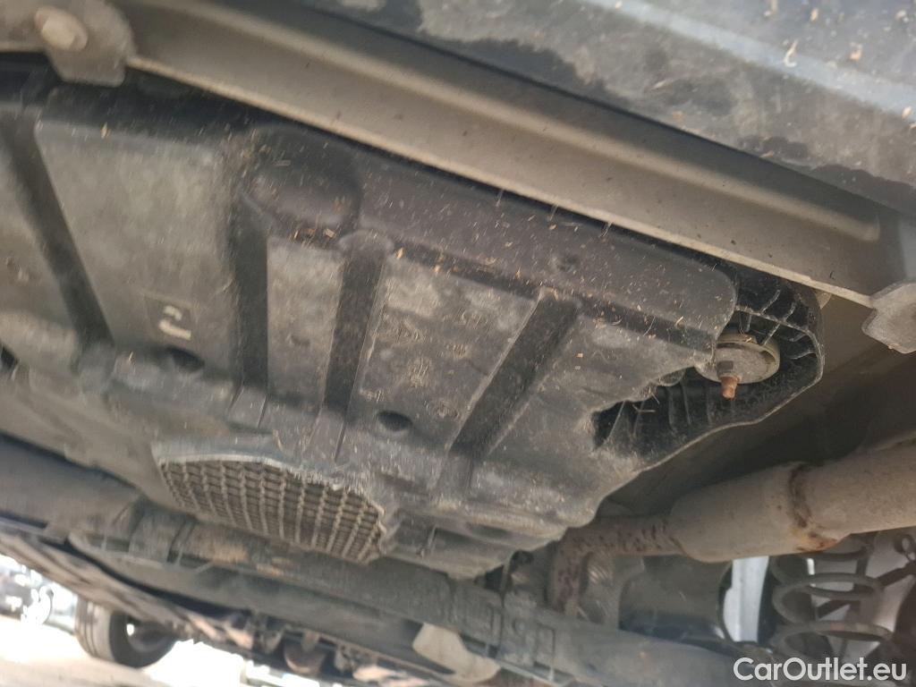  Peugeot  208  Active Business 1.5 HDi 100CV BVM6 E6d #36