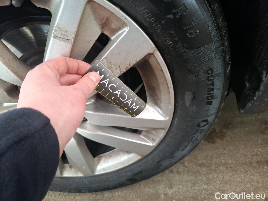  Peugeot  308  Active Business 1.5 HDi 130CV BVA8 E6dT #25