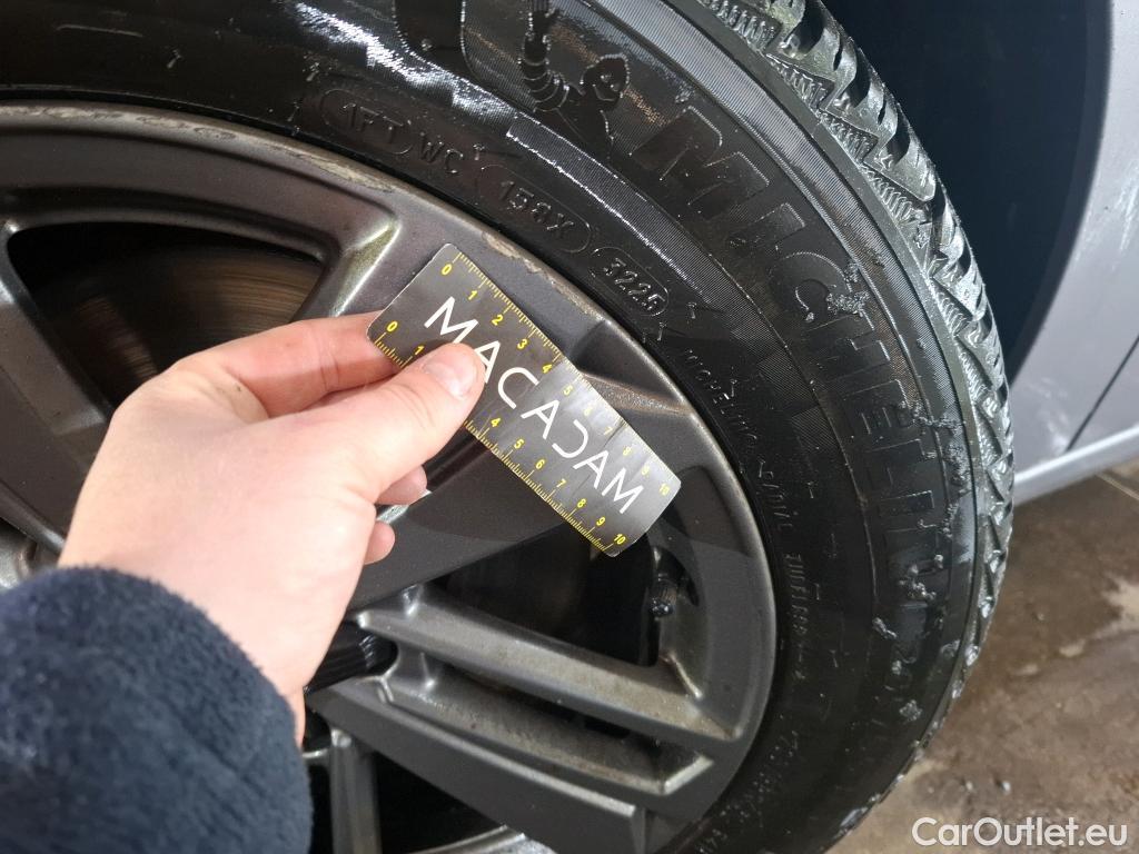  Peugeot  308  Active Pack 1.5 HDi 130CV BVA8 E6d #24