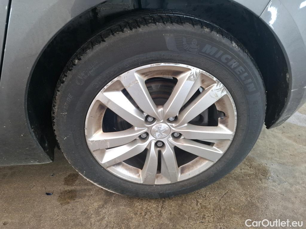  Peugeot  308  Active Business 1.5 HDi 130CV BVA8 E6dT #17