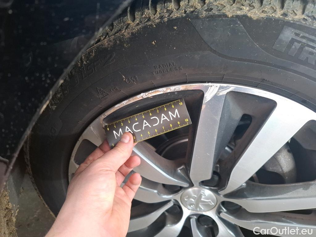  Peugeot  308  Allure Business 1.2 PureTech 130CV BVA8 E6d #46