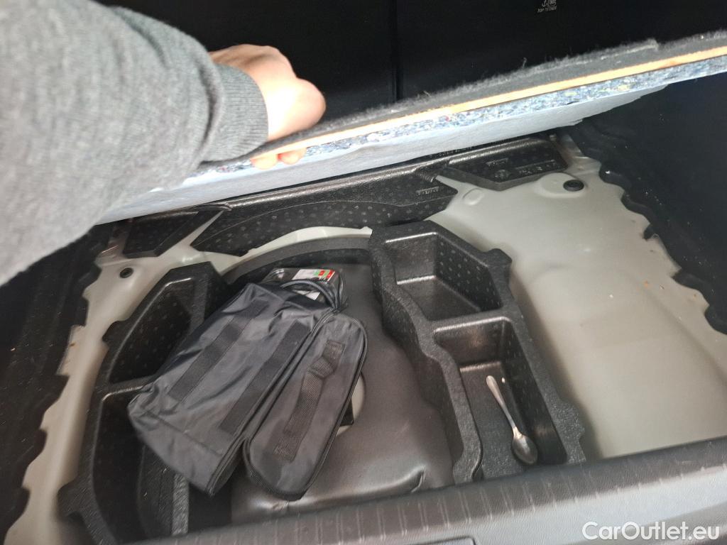  Peugeot  208  Active Business 1.5 HDi 100CV BVM6 E6d #35