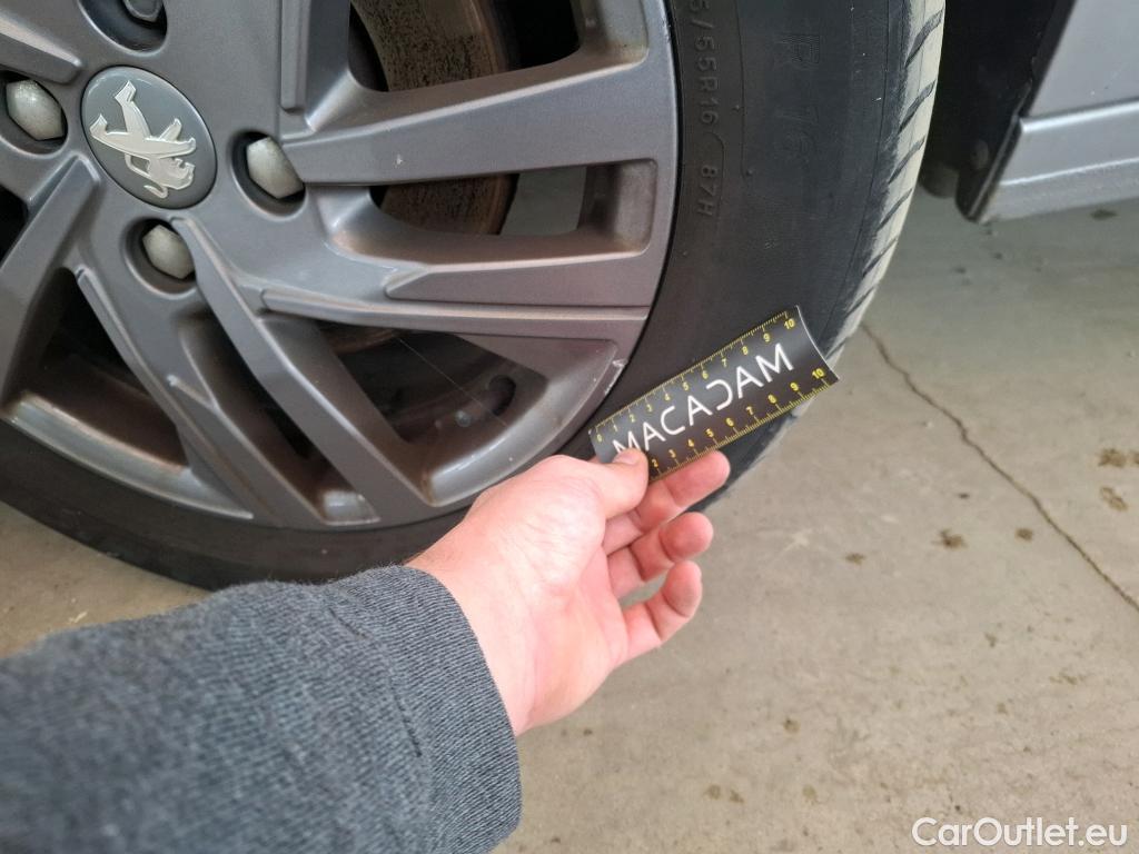  Peugeot  208  Active Business 1.5 HDi 100CV BVM6 E6d #22