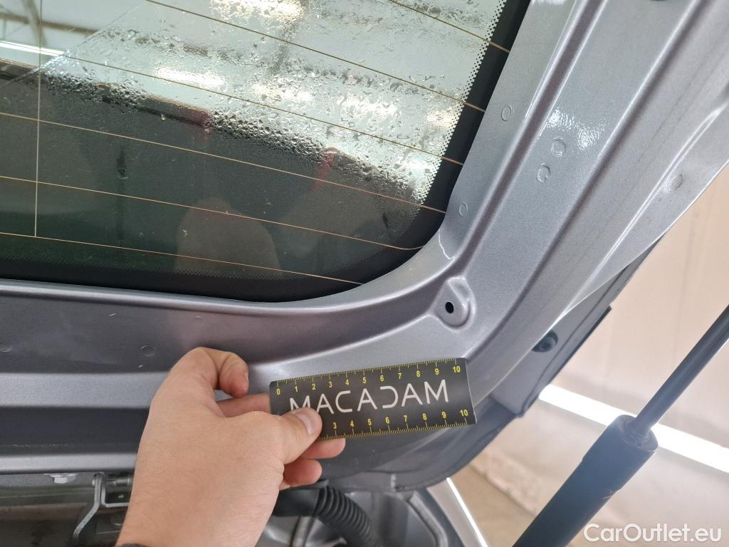  Peugeot  208  Active Business 1.5 HDi 100CV BVM6 E6d #40