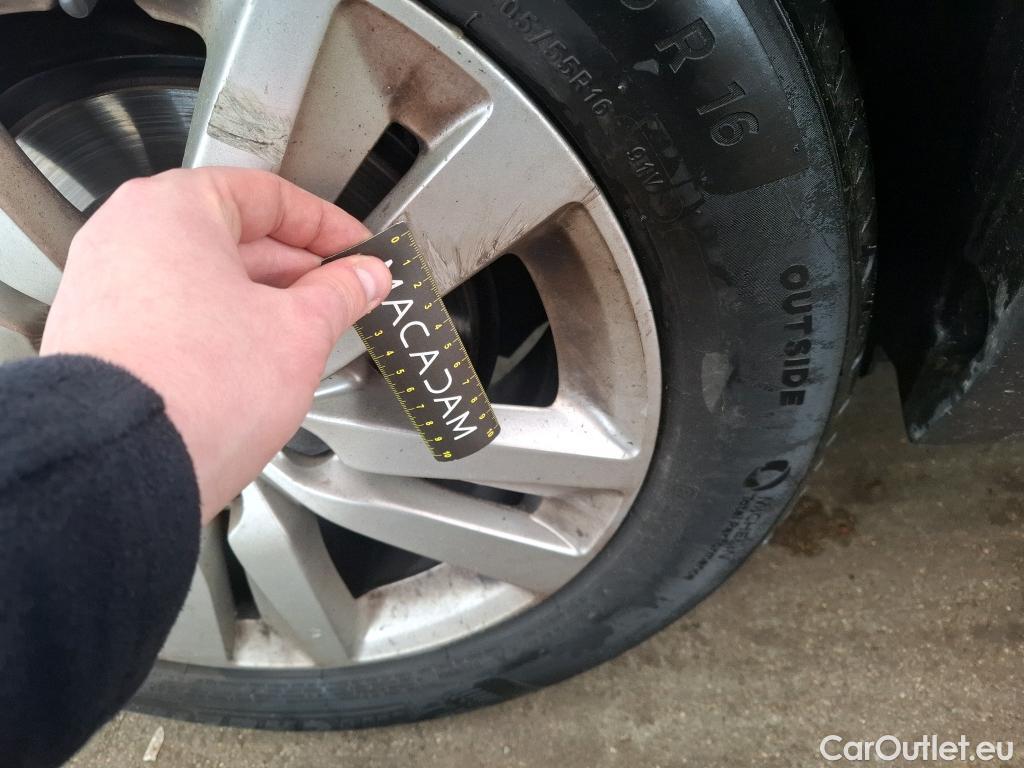  Peugeot  308  Active Business 1.5 HDi 130CV BVA8 E6dT #26