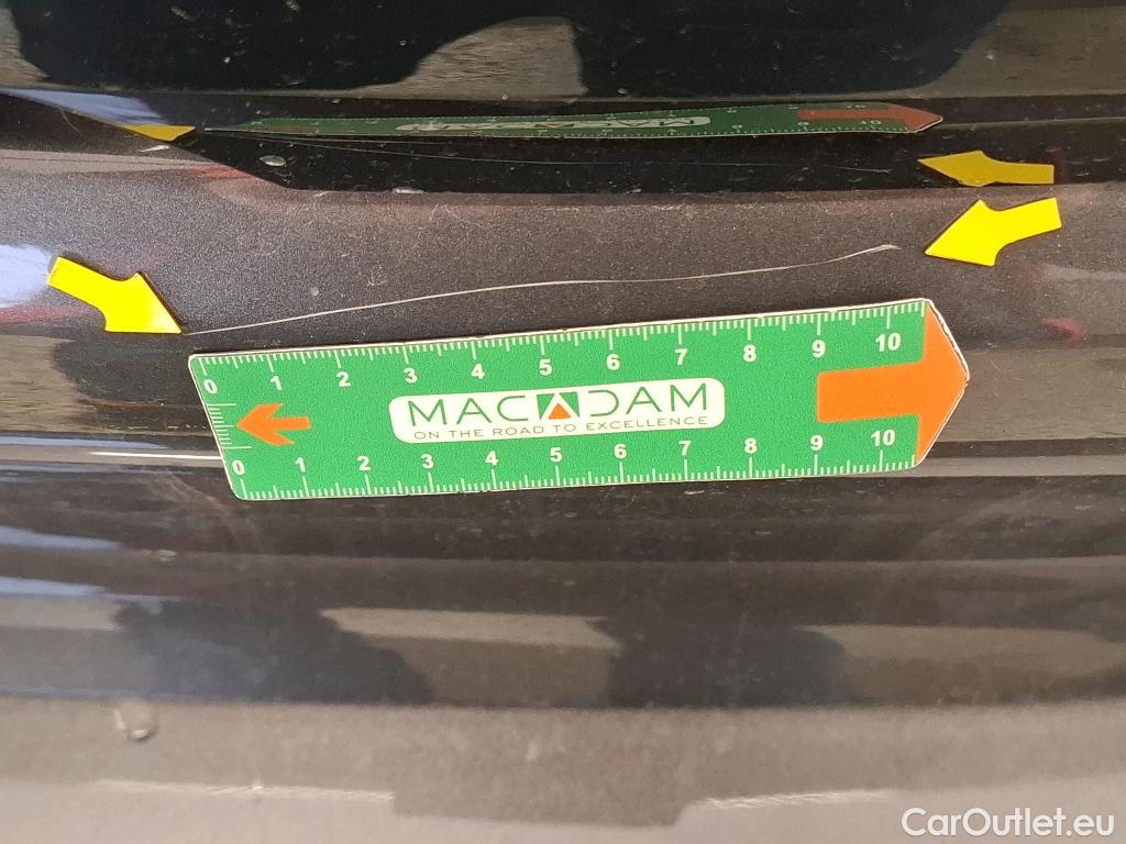  Peugeot  208  GT 1.5 HDi 100CV BVM6 E6d #18